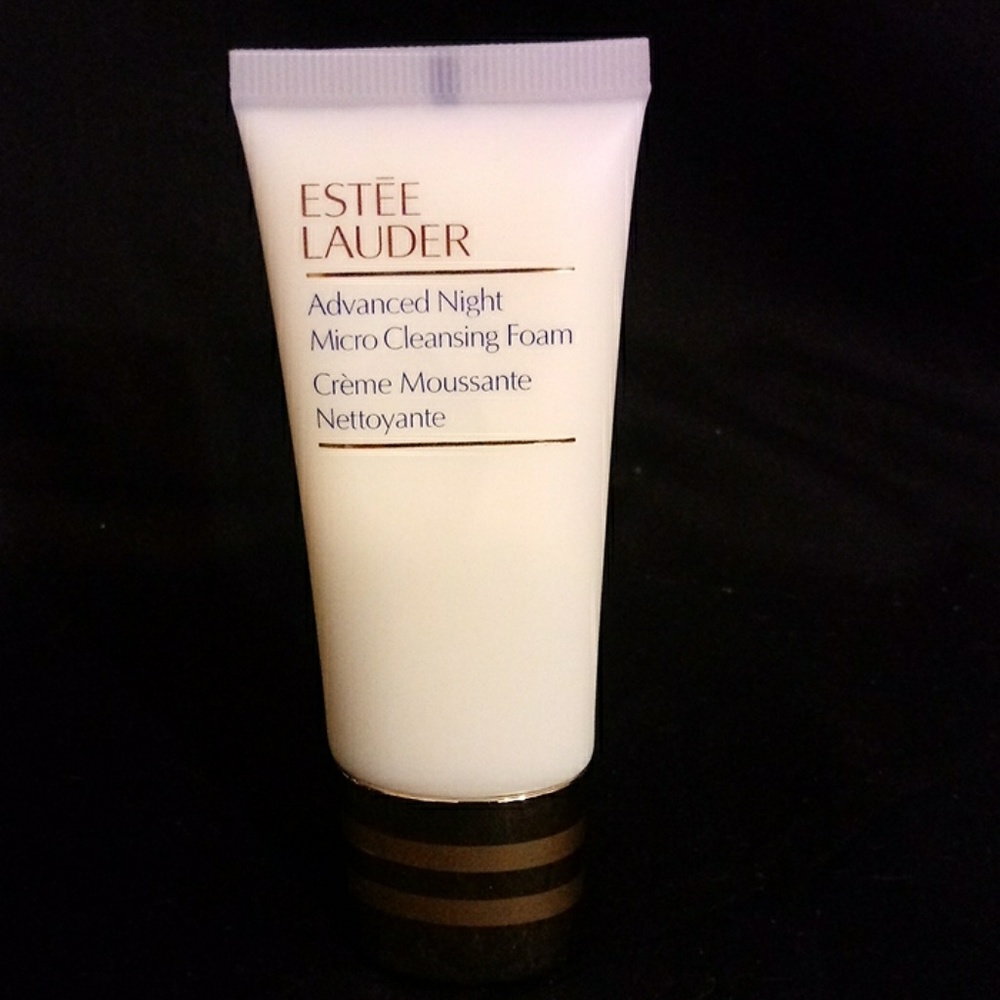 NWT Estee Lauder Cleanser 1oz